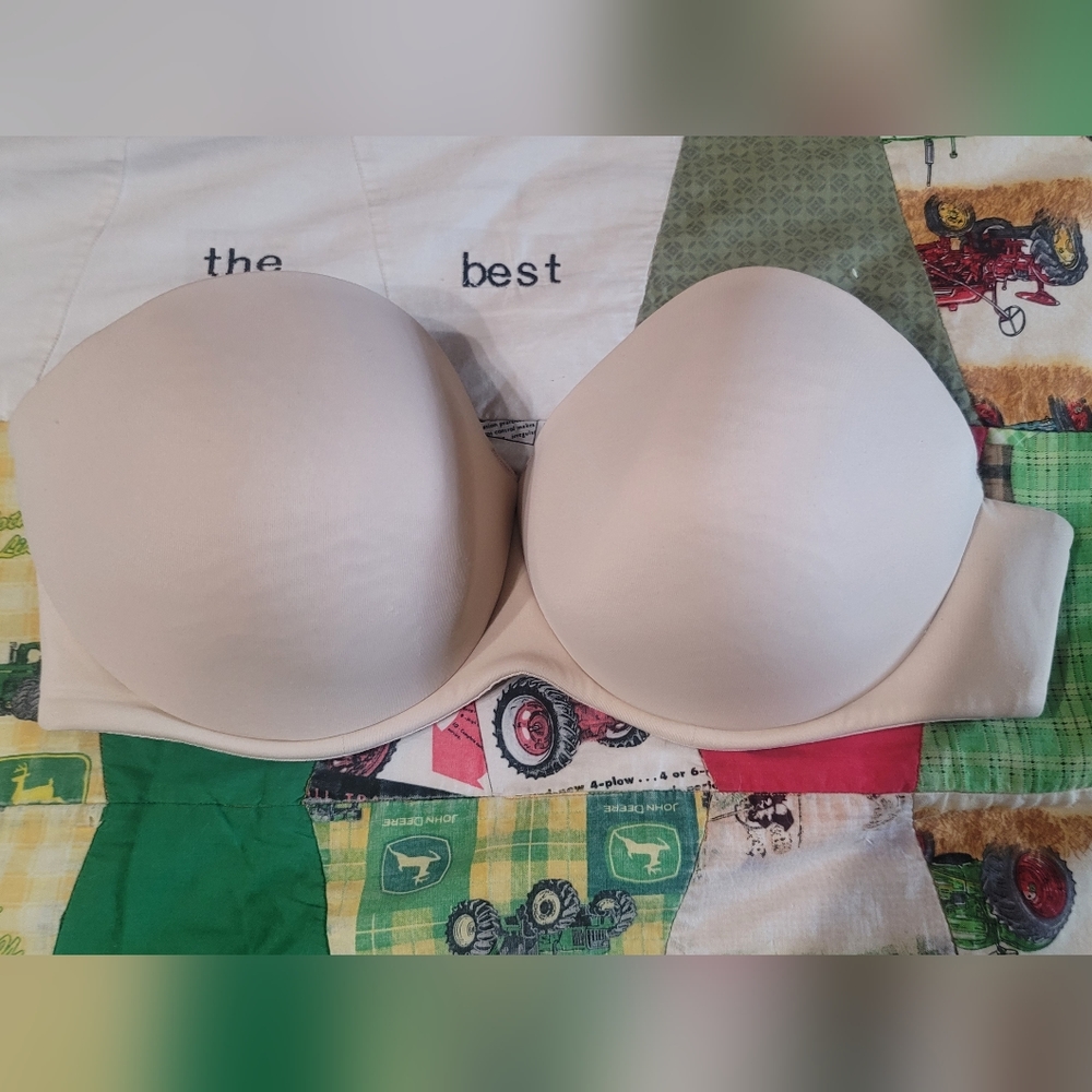 Ambrielle 34DD strapless bra